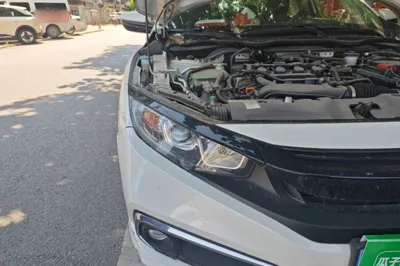 Honda Civic 2019, 10800 км, за 13615 USD - фото 7