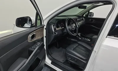 Kia Sorento 2023, 66169 км, за 17460.94 USD - фото 10