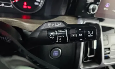 Kia Sorento 2023, 66169 км, за 17460.94 USD - фото 20
