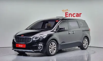 Kia Canival · 2018 год