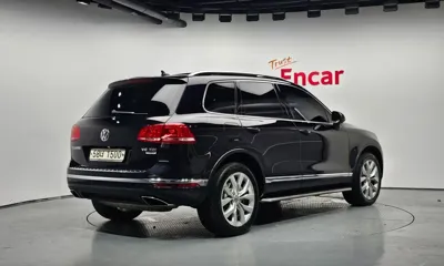 Volkswagen Touareg 2015, 171497 км, за 8775.92 USD