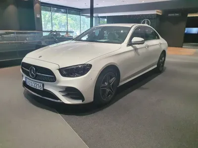 Mercedes-Benz E-Class · 2023 год