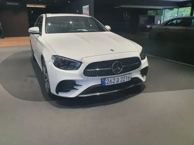 Mercedes-Benz E-Class 2023, 23000 км, за 12419.59 USD
