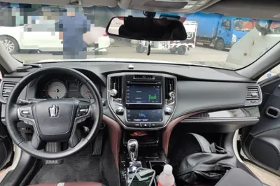 Toyota Crown 2017, 174400 км, за 15935 USD - фото 18