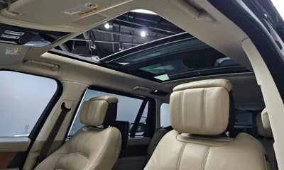 Land Rover Range Rover 2019, 91604 км, за 47389.96 USD - фото 46
