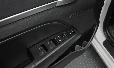 Hyundai Avante 2019, 68860 км, за 8067.48 USD - фото 17