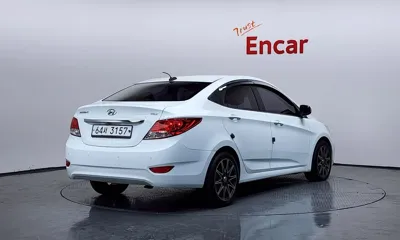 Hyundai Accent 2015, 116066 км, за 2980.13 USD
