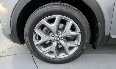 Kia Sorento 2015, 176896 км, за 4759.39 USD