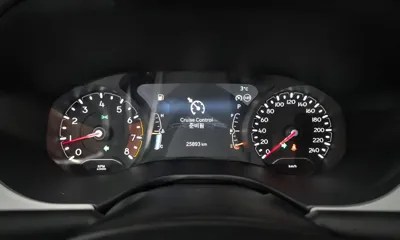 Jeep Compass 2022, 25893 км, за 15547.76 USD - фото 8