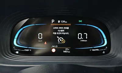 Hyundai Venue 2026, 9451 км, за 13589.61 USD - фото 8