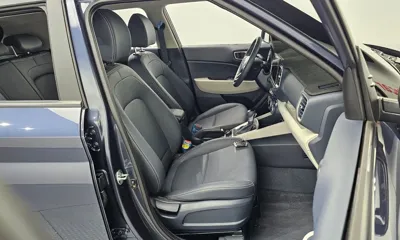 Hyundai Venue 2026, 9451 км, за 13589.61 USD - фото 26