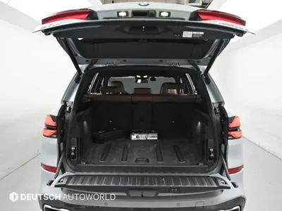 BMW X5 2026, 5543 км, за 90560.61 USD - фото 19