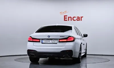 BMW 5-Series 2023, 66847 км, за 26697.91 USD
