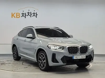 BMW X4 2023, 102092 км, за 44236.31 USD