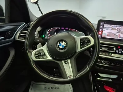 BMW X4 2023, 102092 км, за 44236.31 USD - фото 9