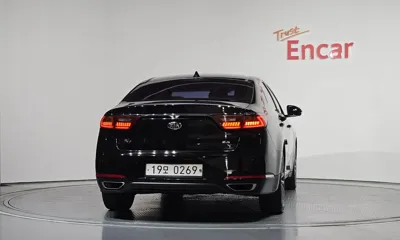 Kia K7 2016, 182406 км, за 5135.54 USD