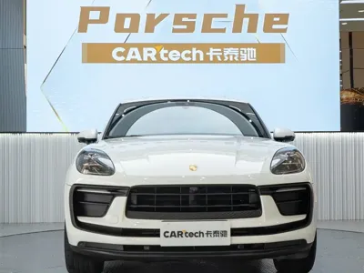 Porsche Macan · 2023 год