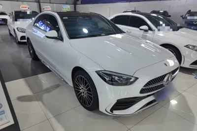 Mercedes-Benz C-Class 2023, 18200 км, за 32578 USD