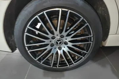 Mercedes-Benz C-Class 2023, 18200 км, за 32578 USD - фото 11