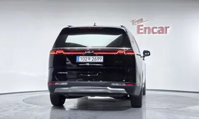 Kia Canival 2023, 46955 км, за 19022.13 USD