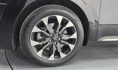 Kia Canival 2023, 46955 км, за 19022.13 USD