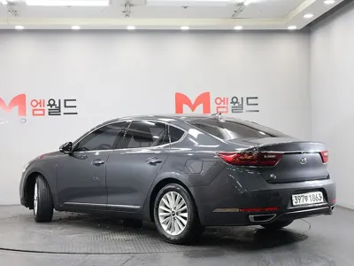 Kia K7 2016, 158703 км, за 5112.28 USD