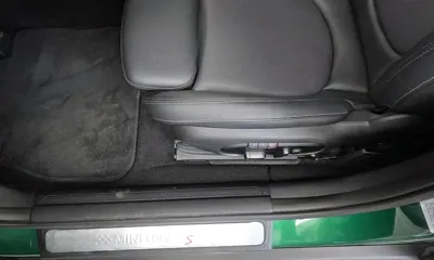 MINI Clubman 2020, 84715 км, за 12307.09 USD - фото 31