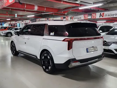 Kia Canival 2024, 62895 км, за 24696.08 USD
