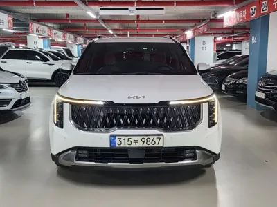 Kia Canival 2024, 62895 км, за 24696.08 USD