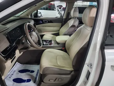 Kia Canival 2024, 62895 км, за 24696.08 USD - фото 10