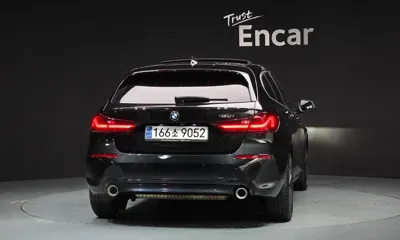 BMW 1-Series 2022, 55538 км, за 14866.2 USD