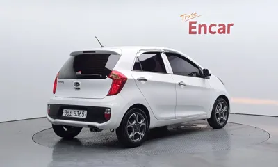 Kia Morning 2013, 64046 км, за 2931.6 USD