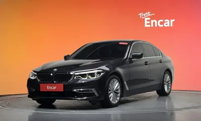 BMW 5-Series · 2020 год