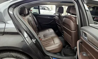 BMW 5-Series 2020, 74456 км, за 15526.92 USD - фото 12