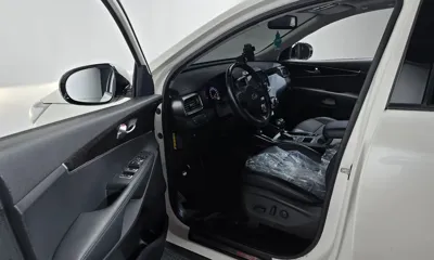 Kia Sorento 2017, 97732 км, за 9735.09 USD - фото 10