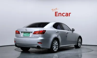 Lexus IS 2006, 128372 км, за 2768.42 USD