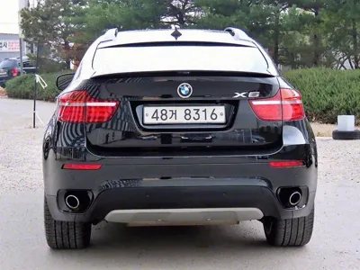 BMW X6 2013, 143256 км, за 9888.12 USD