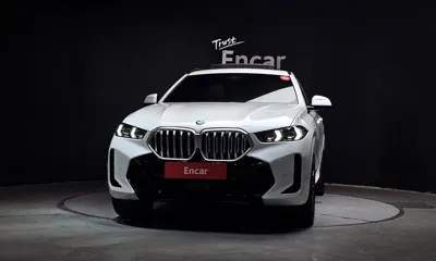 BMW X6 2024, 37416 км, за 60700.25 USD