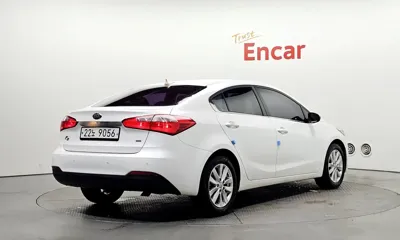 Kia K3 2013, 93161 км, за 3972.13 USD