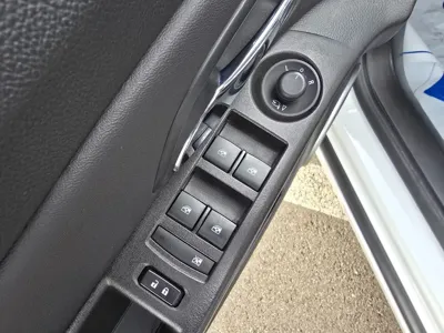 ChevroletGMDaewoo Cruze 2016, 106641 км, за 2297.49 USD - фото 15