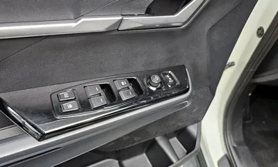 KG_Mobility_Ssangyong Torres 2023, 86711 км, за 11363.63 USD - фото 17