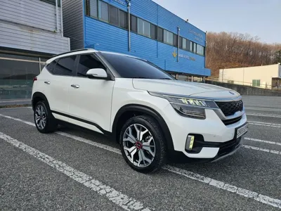 Kia Seltos 2020, 65000 км, за 13355.06 USD