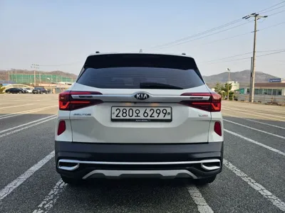Kia Seltos 2020, 65000 км, за 13355.06 USD