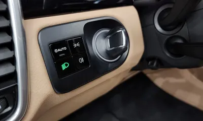 Porsche Cayenne 2020, 112258 км, за 39654.97 USD - фото 29