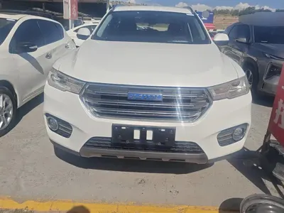 Haval H6 2017, 112300 км, за 4355.42 USD