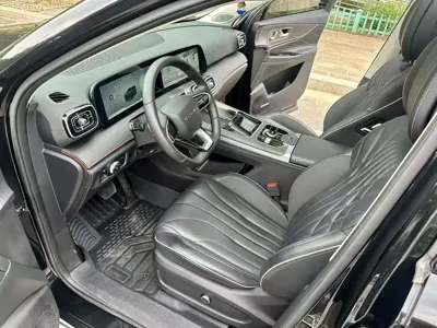 Chery Tiggo 9 2024, 13000 км, за 11741.97 USD - фото 6
