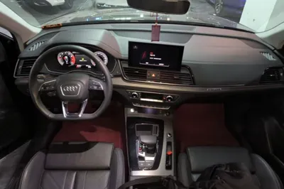 Audi Q5L 2022, 58300 км, за 27866 USD - фото 12