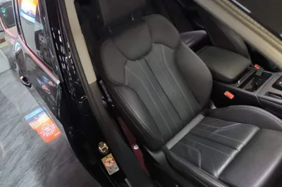 Audi Q5L 2022, 58300 км, за 27866 USD - фото 19