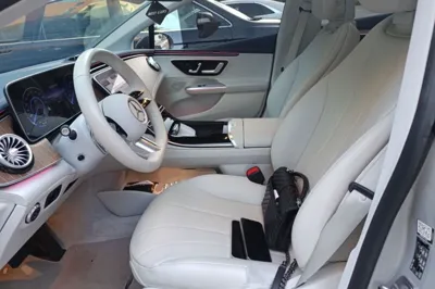 Mercedes-Benz EQE 2022, 18200 км, за 29730 USD - фото 25