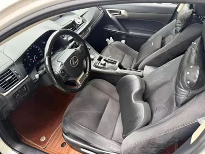 Lexus CT 2017, 110000 км, за 10002.99 USD - фото 7
